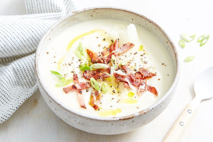 keto cauliflower and bacon soup 160309 2